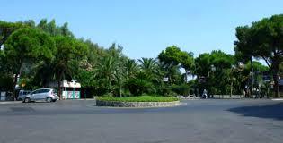 Piazza Degli Eroi